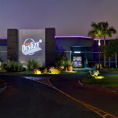 Deslize Motel 4 Uberlandia Luaran gambar