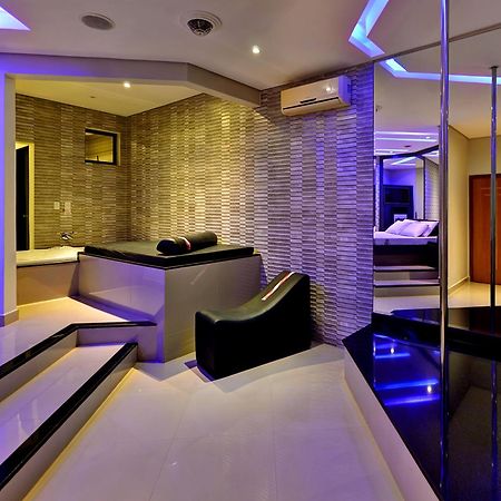 Deslize Motel 4 Uberlandia Luaran gambar