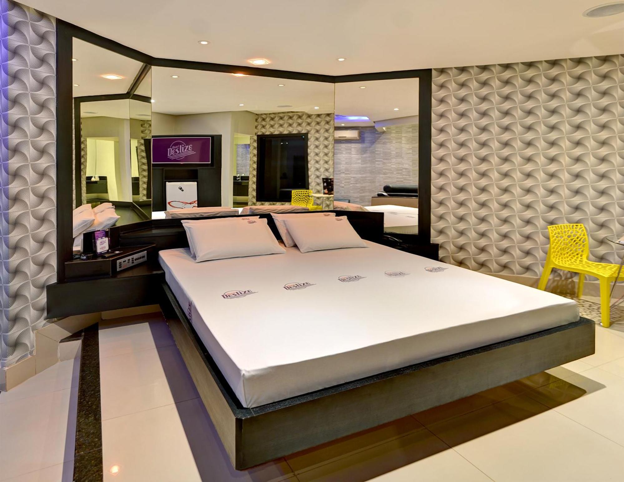 Deslize Motel 4 Uberlandia Luaran gambar